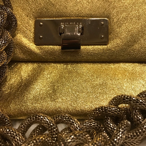 💋Gold MICHELE Bag 🌸 - Picture 2 of 8